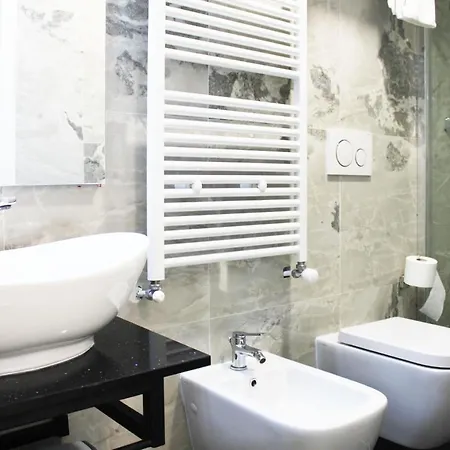 Csi Group - Metropoli ホテル ミラノ