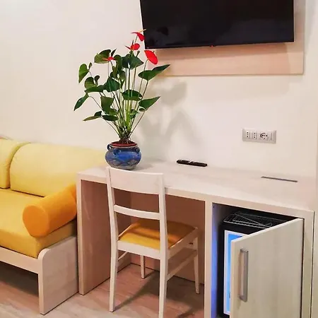 Csi Group - Metropoli ホテル ミラノ