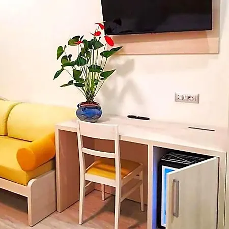 Otel Csi Group - Metropoli